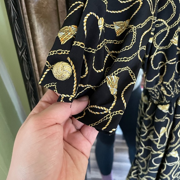 VINTAGE MS. CHAUS GOLD CHAIN DRESS - Picture 5 of 6